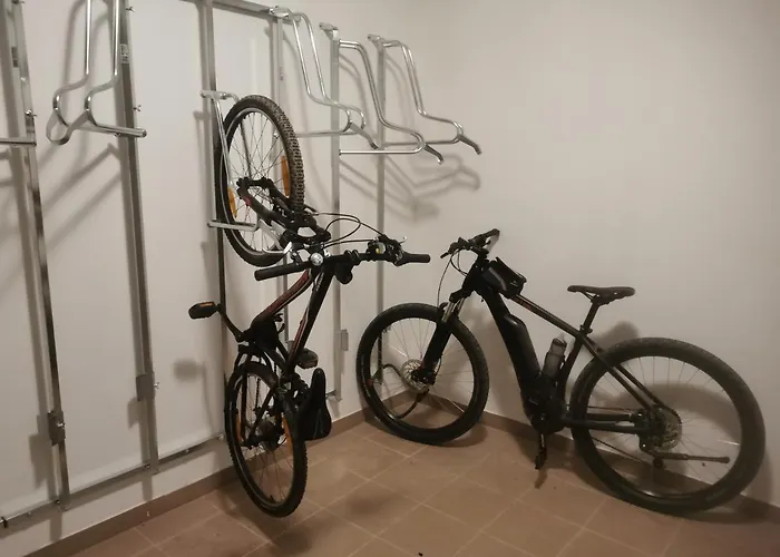 Pod Debowcem 44 Rowerek * ביילסקו-ביאלה