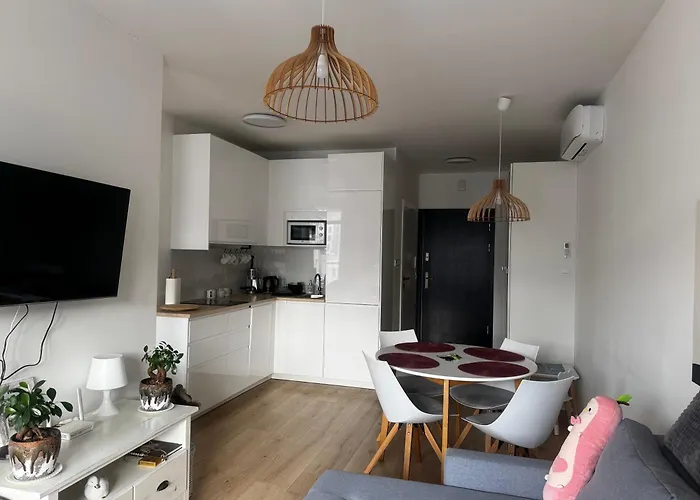 Pod Debowcem 44 Rowerek דירה ביילסקו-ביאלה